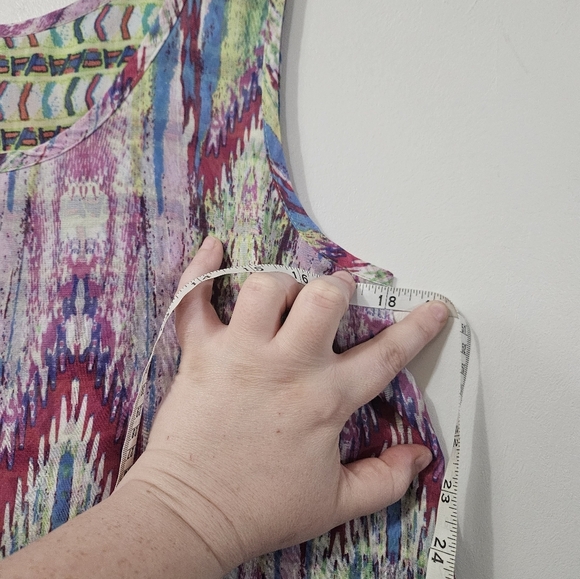 Hannah Layered Sleeveless Top! - Picture 5 of 6